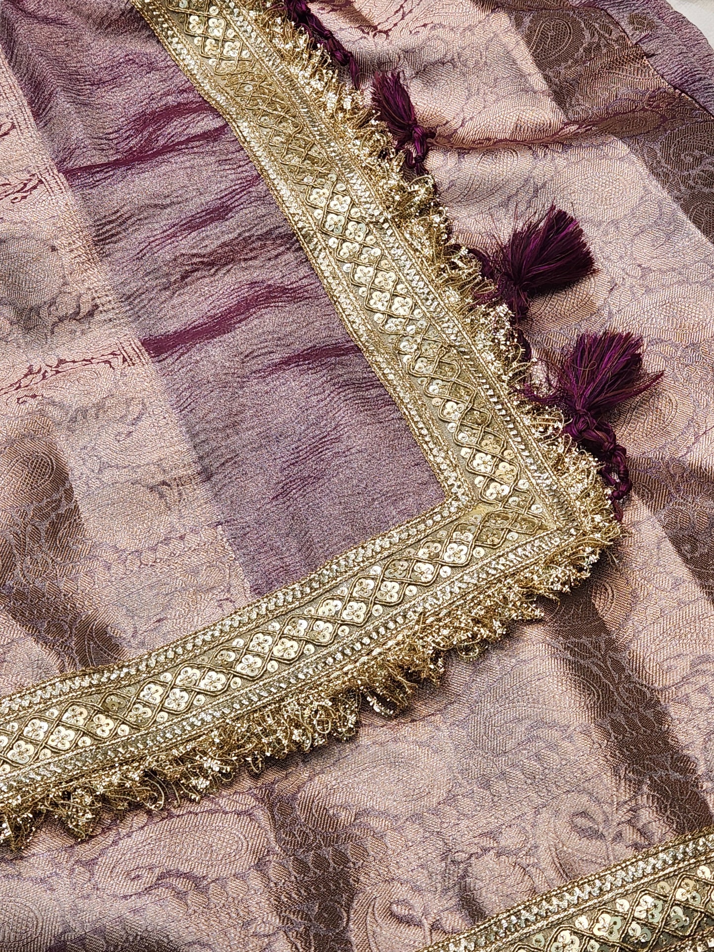Saheli collection Crushed tissue silk saree