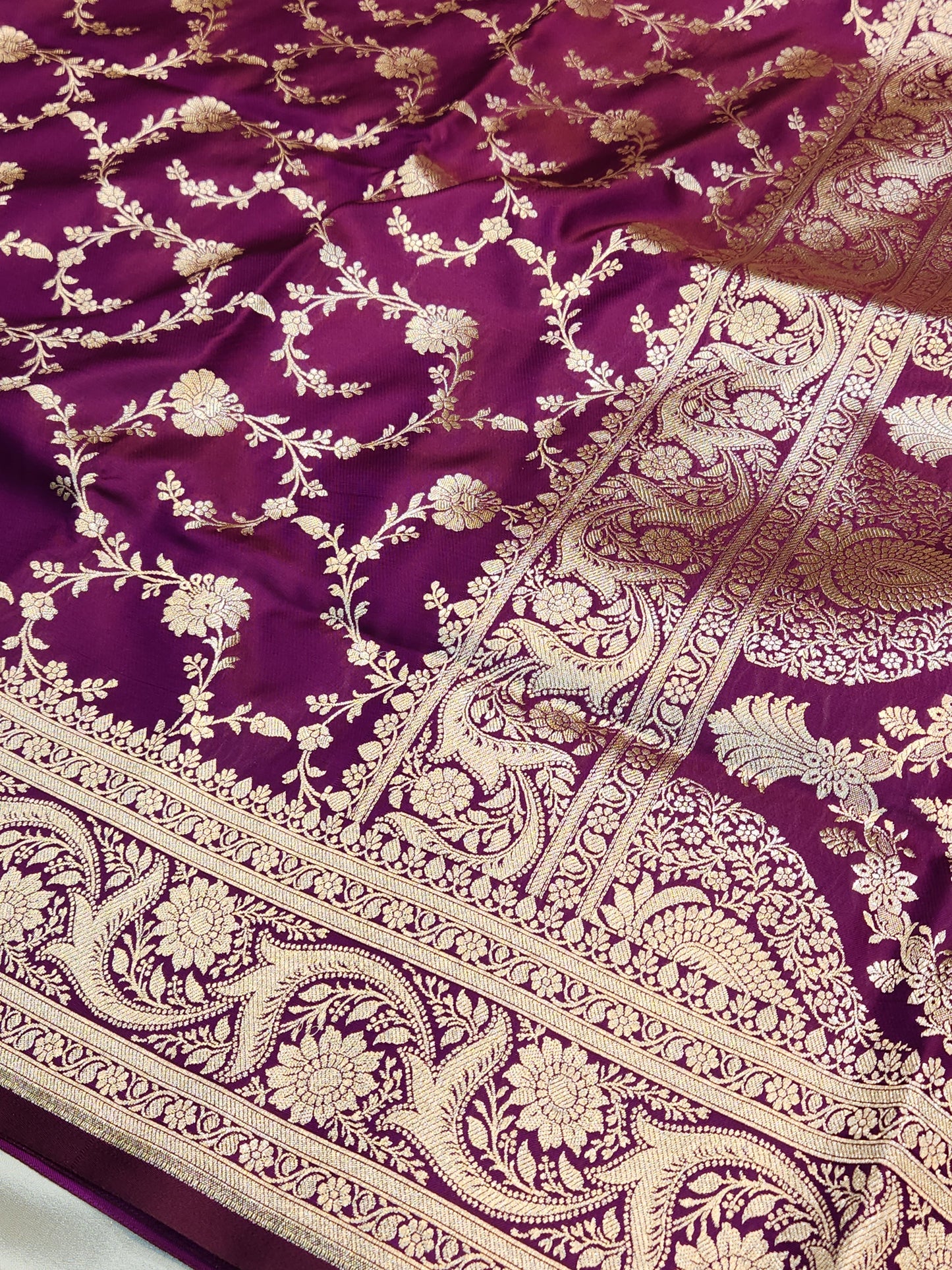 Purple Mashru Silk Banarasi Saree Jaal Pattern