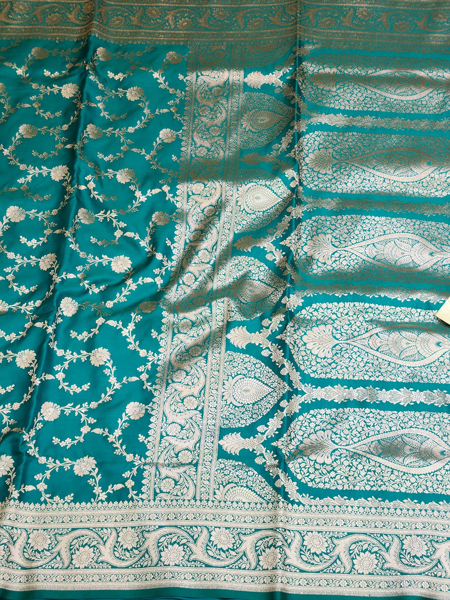 Aqua Blue Mashru Silk Banarasi Saree With Jaal Pattern