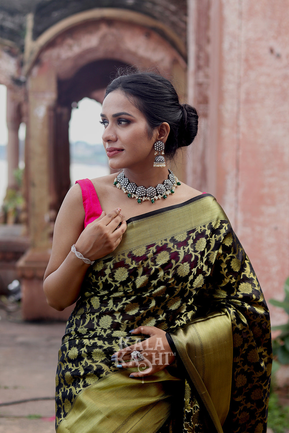 Black Golden Hand Woven Banarasi Cotton Silk Saree