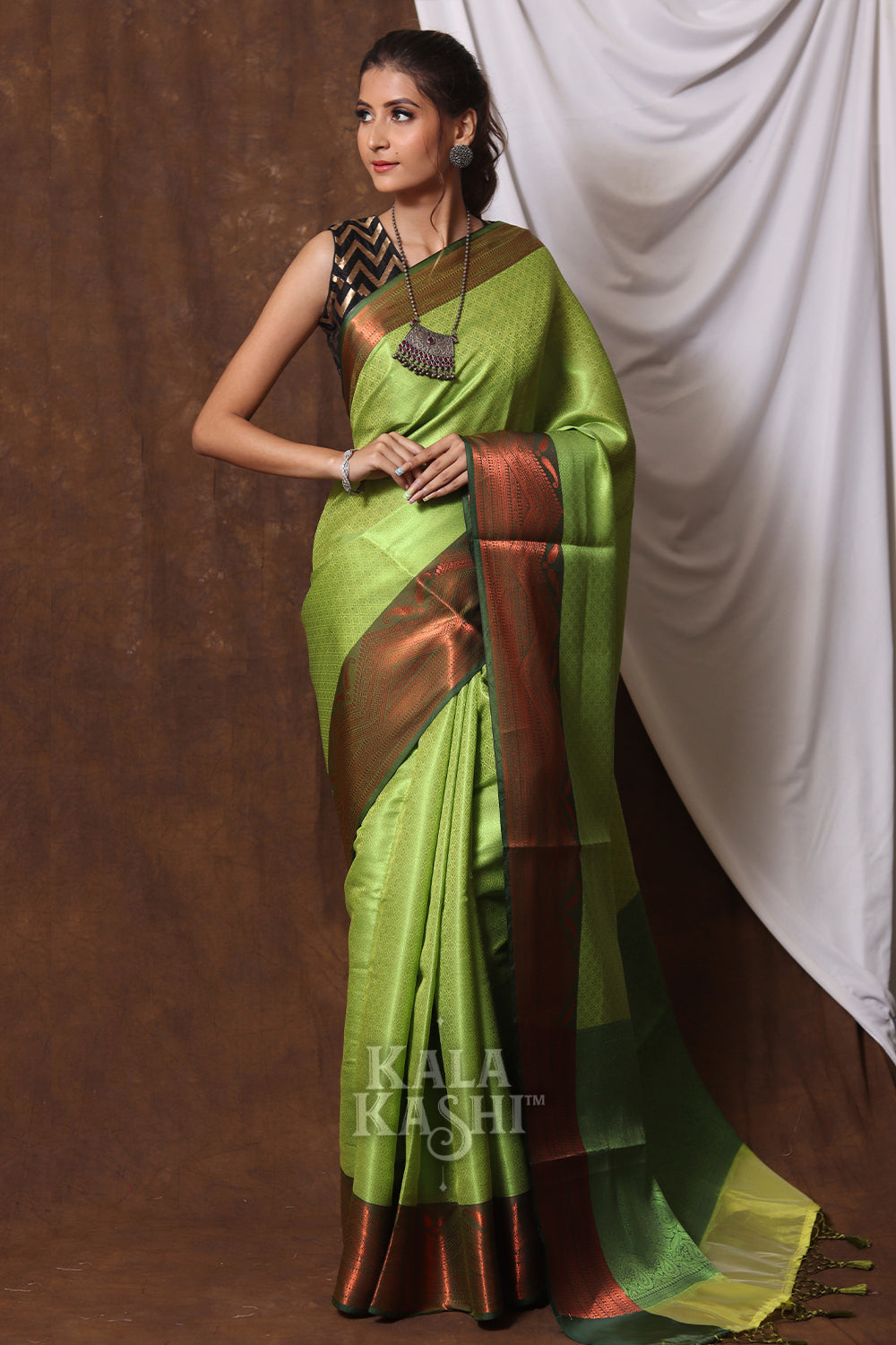 Lime Green Hand Woven Zari Tanchuyi Saree