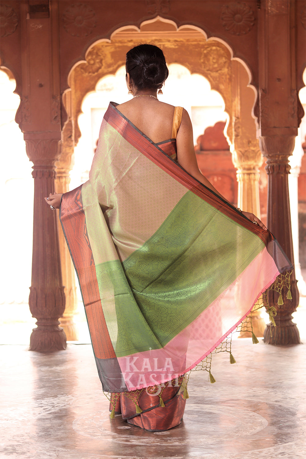 Wheat Green Hand Woven Zari Tanchuyi Saree
