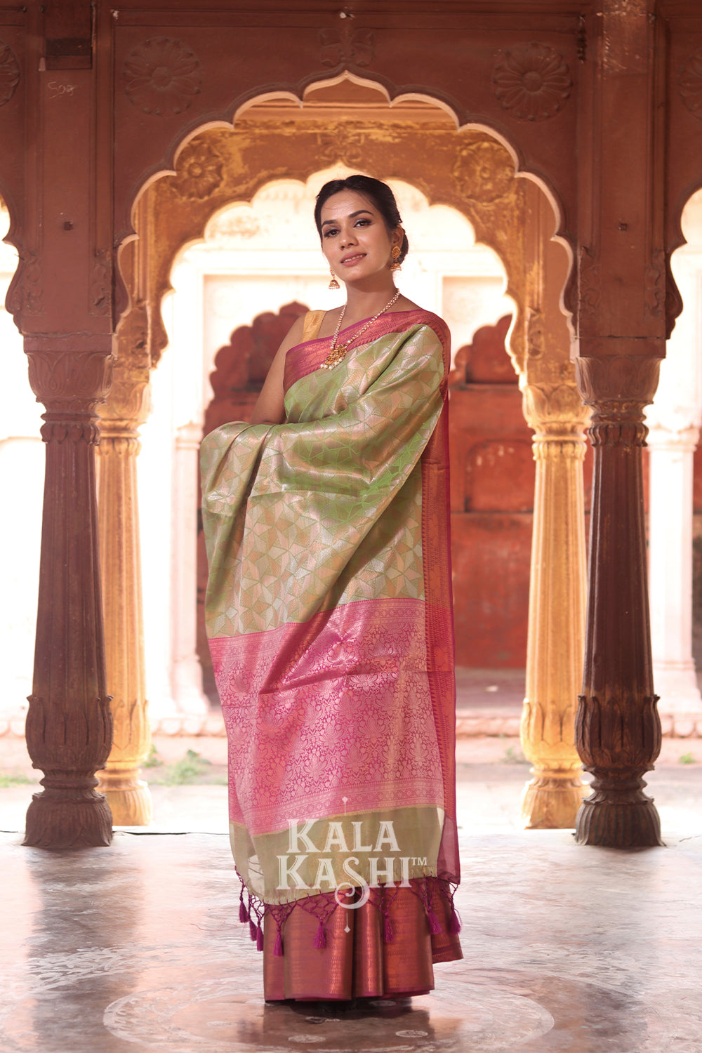 Yellow Green Hand Woven Kanjivaram Silk Saree