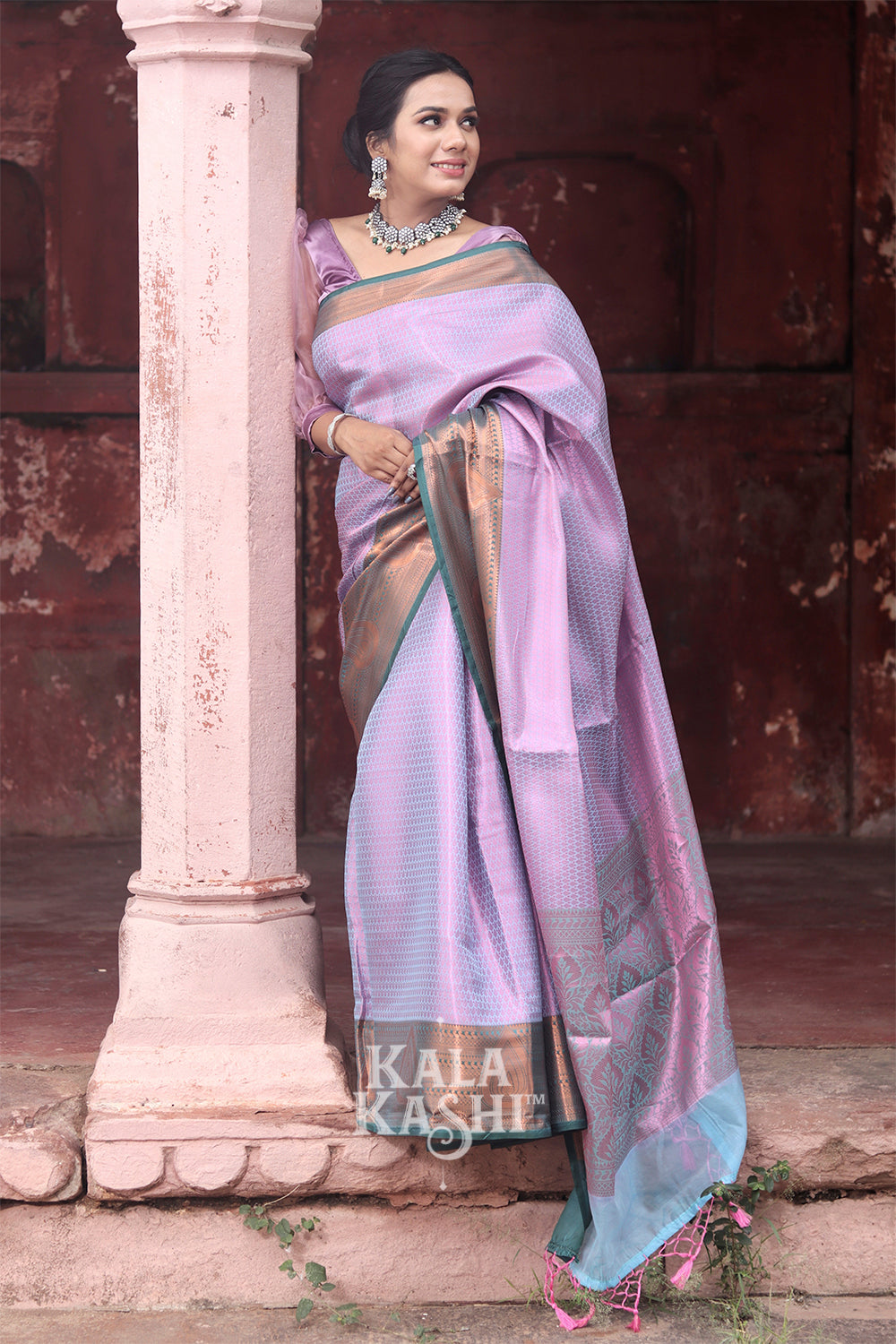Bright Purple Hand Woven Zari Tanchuyi Saree