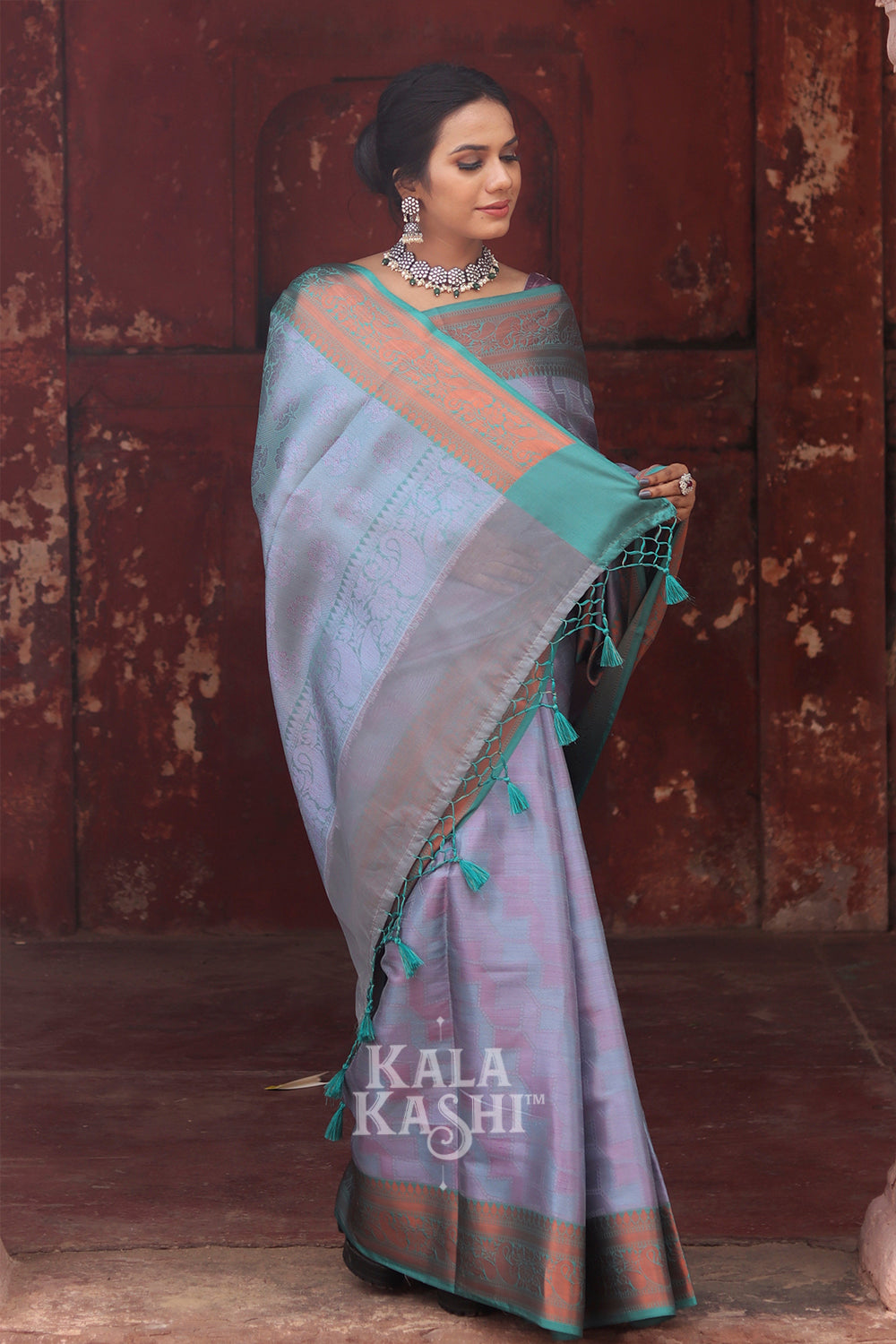 Lavendar Hand Woven Kanjivaram Silk Saree