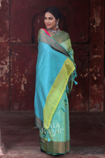 Pale Green Hand Woven Kanjivaram Silk Saree
