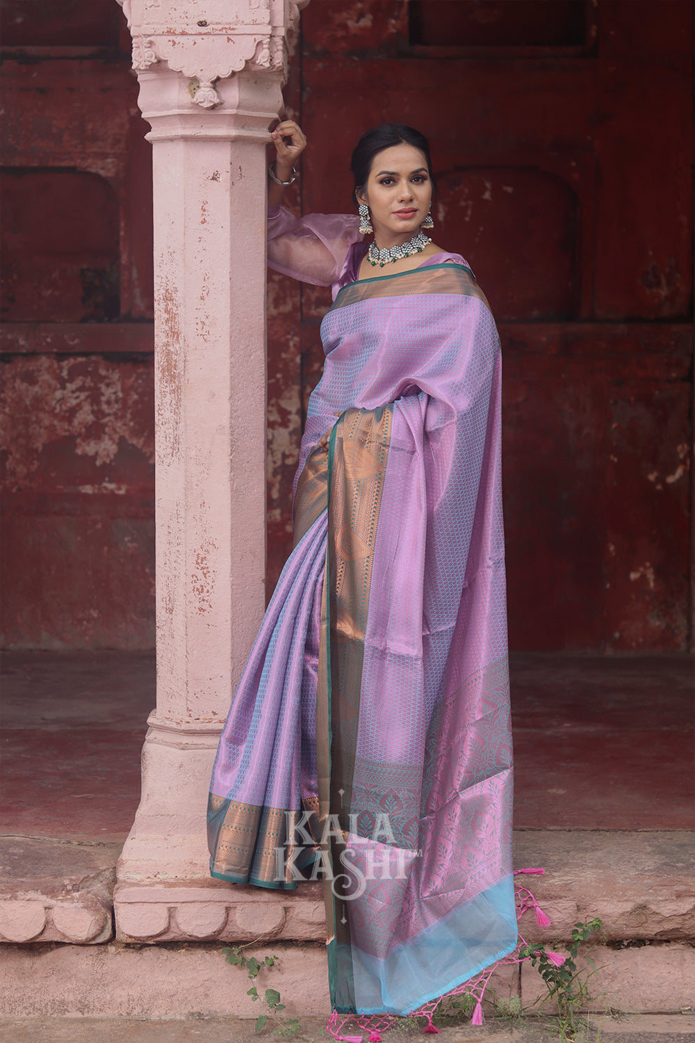 Bright Purple Hand Woven Zari Tanchuyi Saree