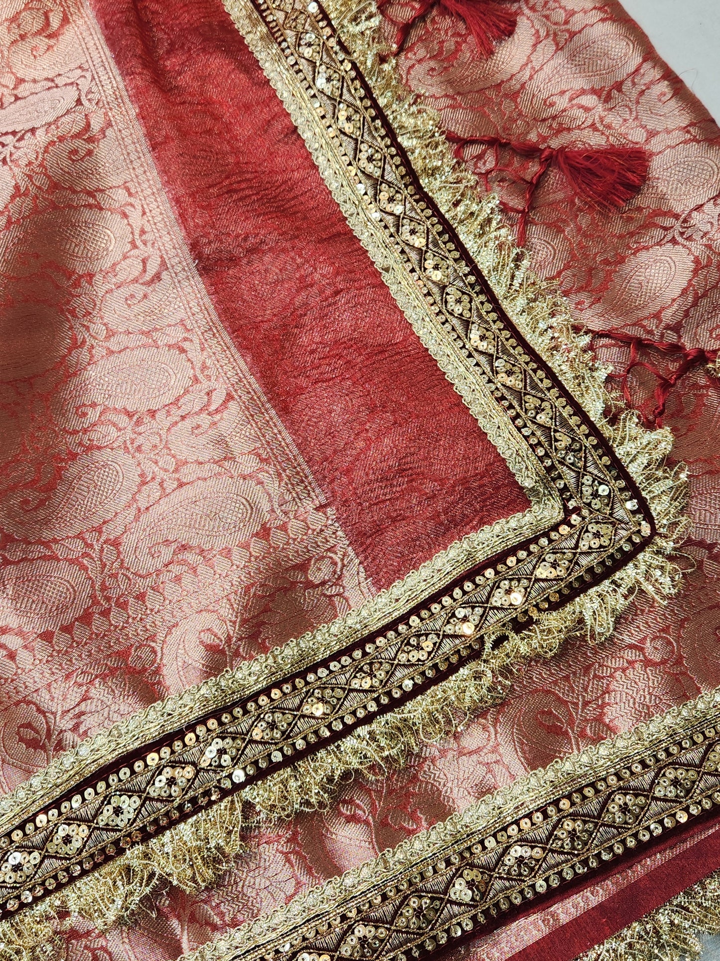 Maharani Collection Crushed Tissue silk Maroon saree