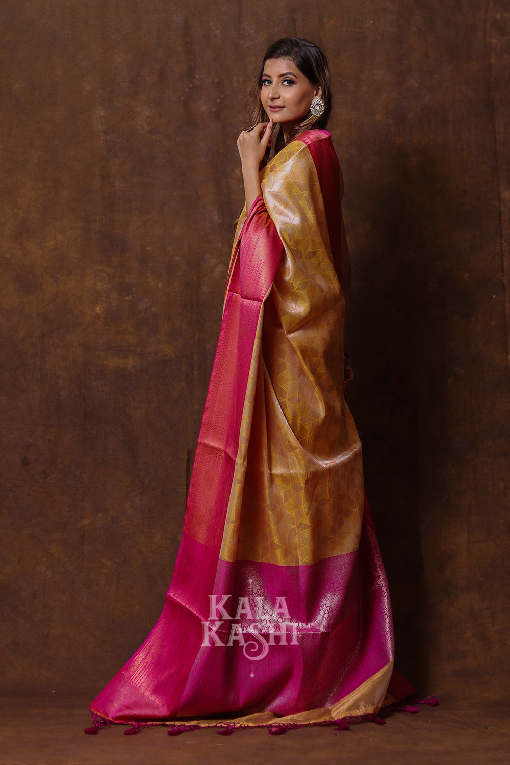 Mud Yellow Hand Woven Kanjivaram Silk Saree