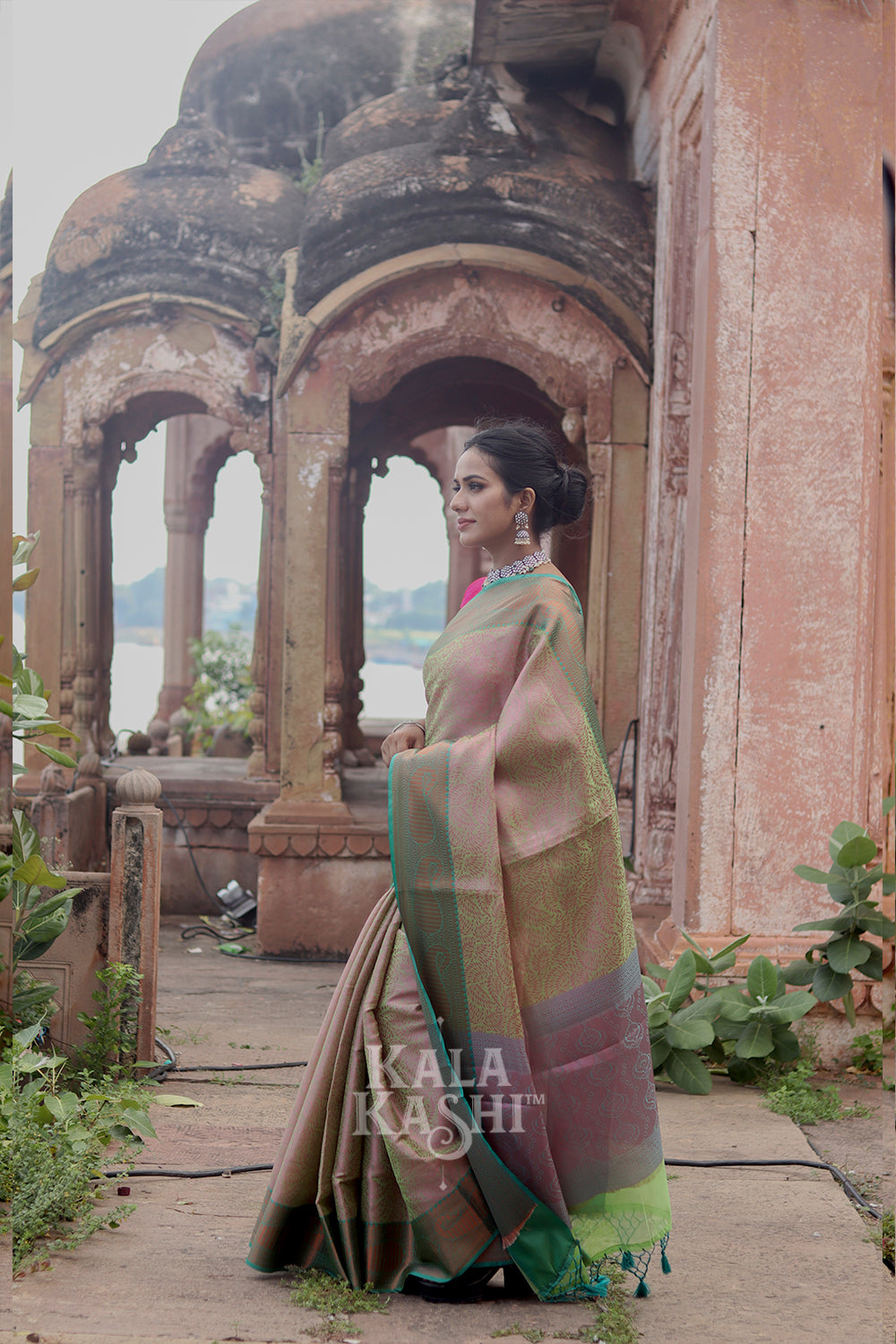 Rosy Brown Hand Woven Kanjivaram Silk Saree