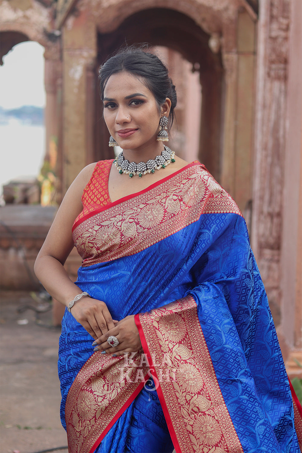 Dark Blue Hand Woven Banarasi Silk Saree