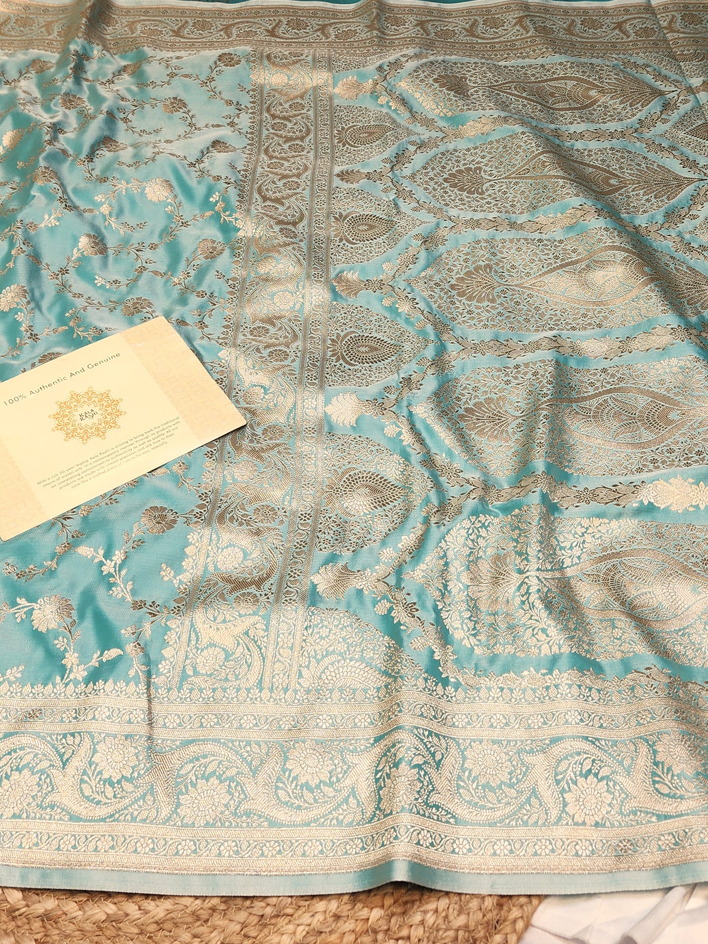 Sea Green Mashru Silk Banarasi Saree With Jaal Pattern