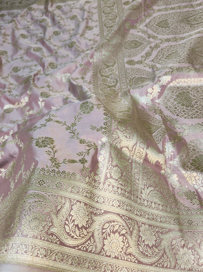 Lavender Mashru Silk Banarasi Saree With Jaal Pattern