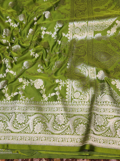 Mehandi Mashru Silk Banarasi Saree Jaal Pattern