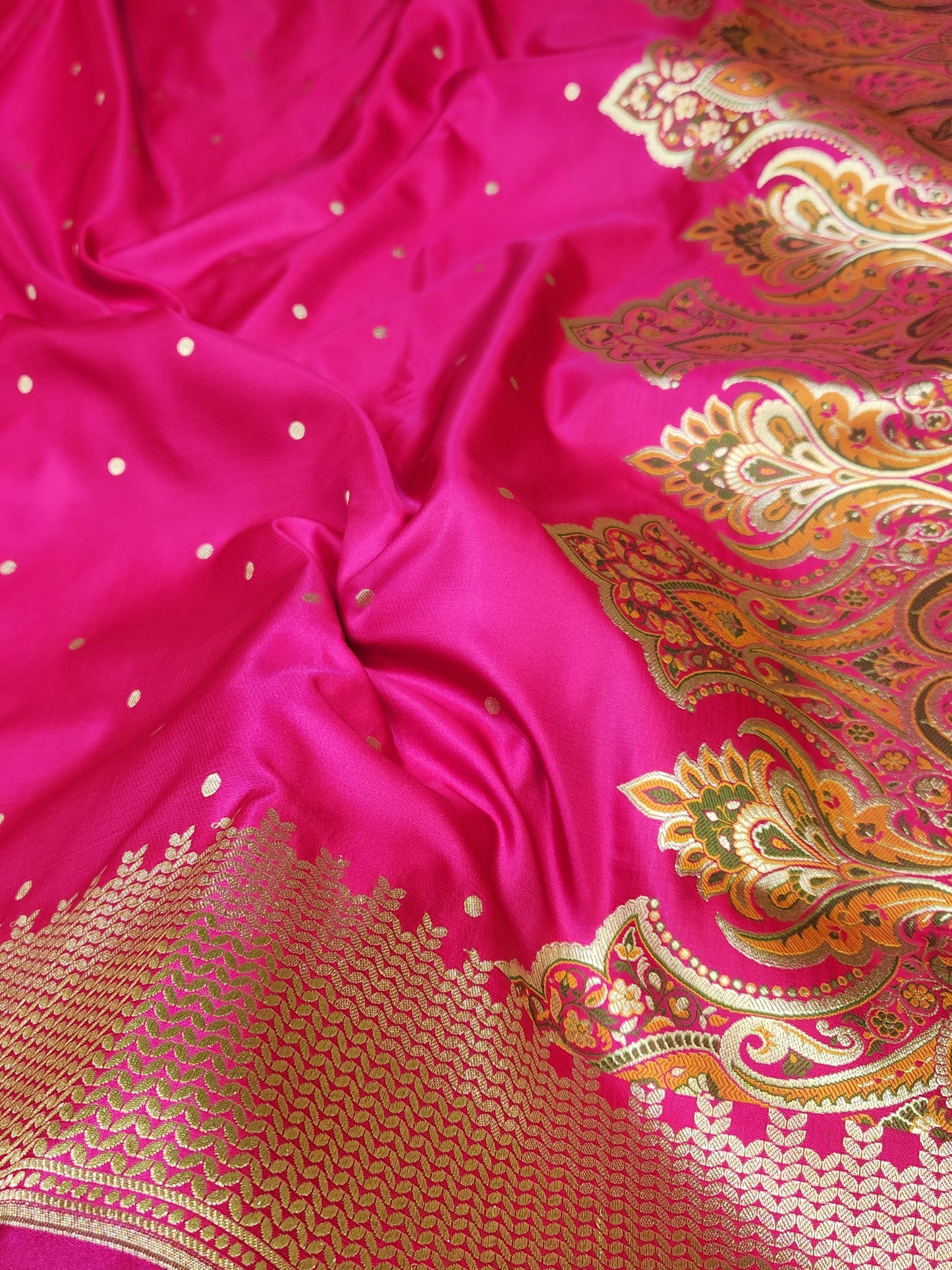Dark rani pink Kimkhab mashru silk saree with all over booti