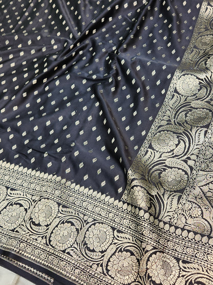 Mesmerizing Black Mashru Silk Saree