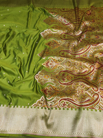 Kimkhab mashru silk saree with all over booti